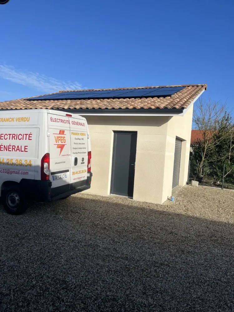 VFEG pose et installation de panneaux photovoltaiques